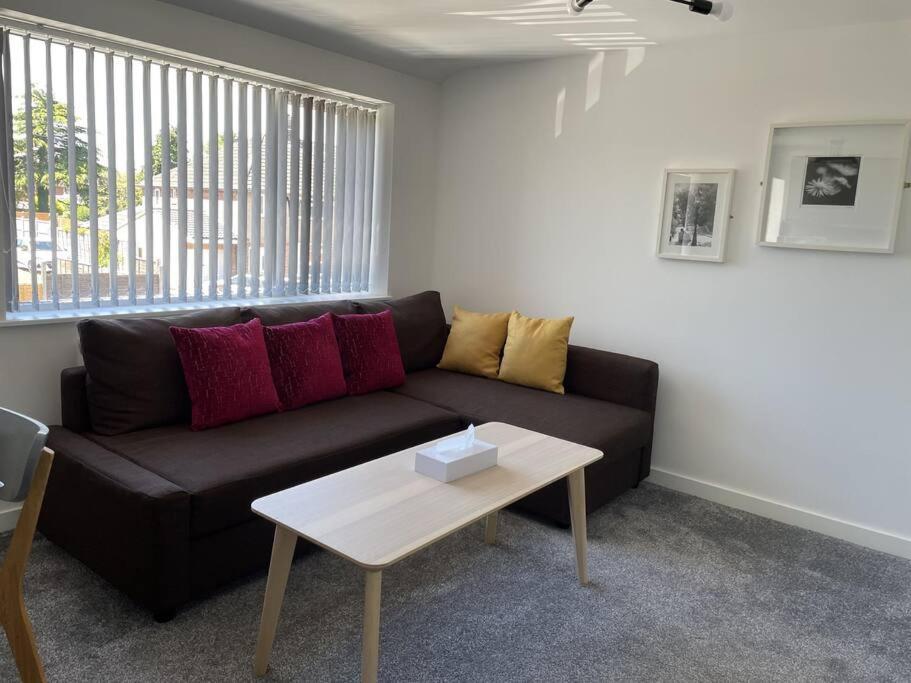 Paradigm House, Modern 2-Bedroom Duplex Apartment 2, Free Parking, Oxford Exterior foto